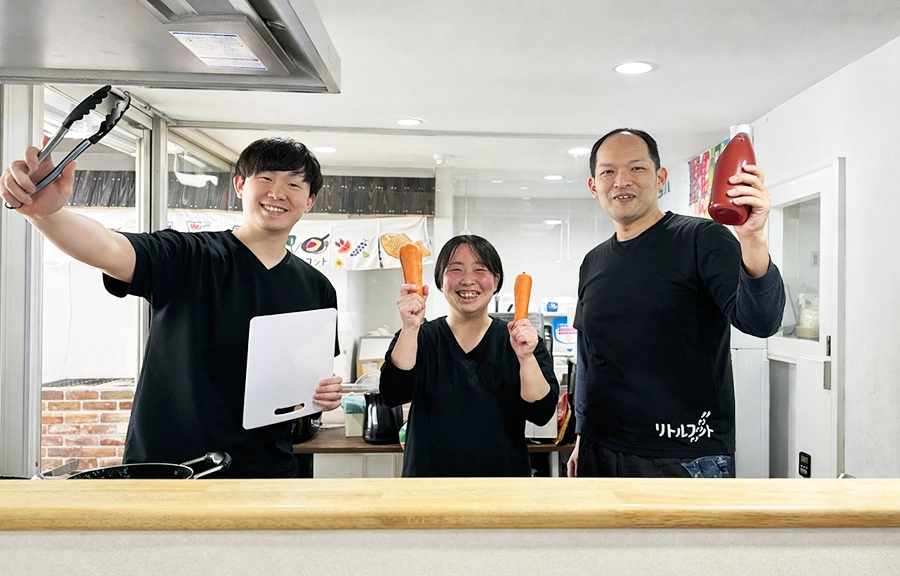 体験型放課後等デイサービス リトルフットのスタッフ