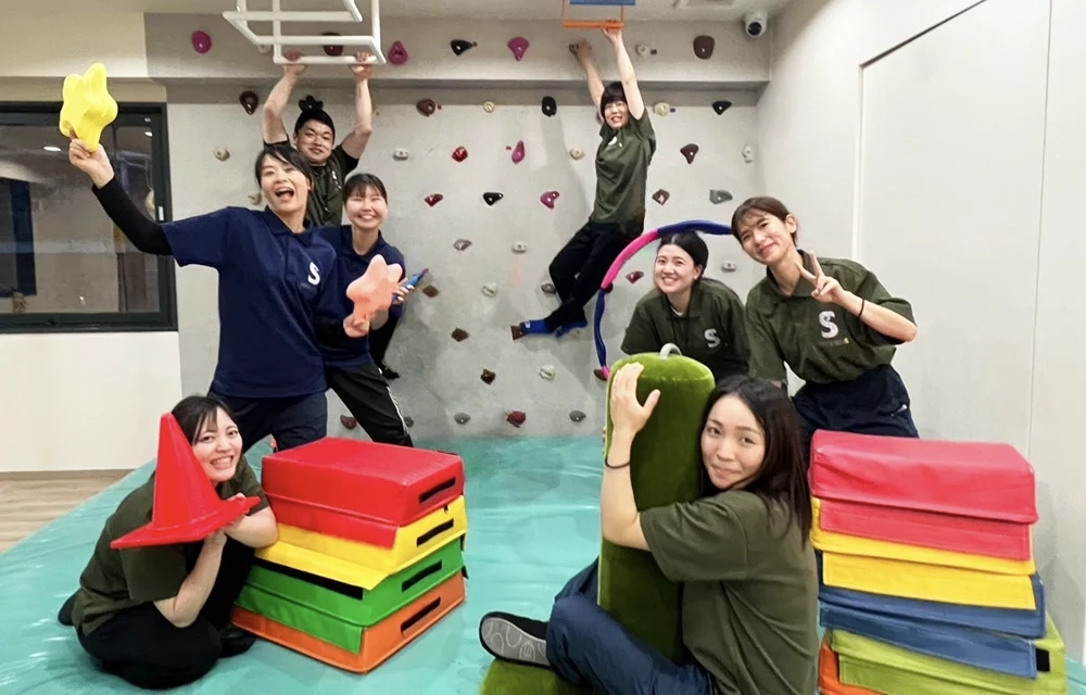 LEGONKidsSのスタッフ写真